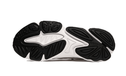 Ozweego Cloud White