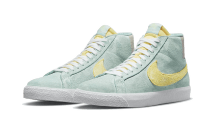 SB Blazer Mid Faded Green Dew