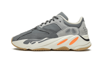 Yeezy 700 Magnet