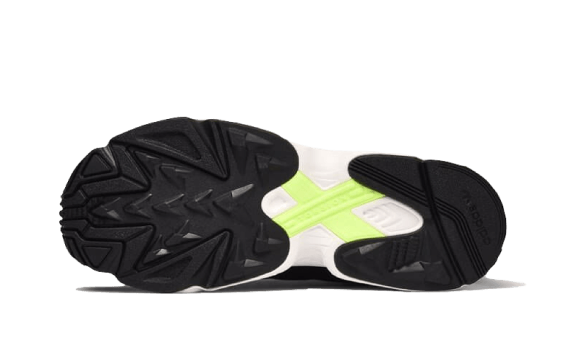 Yung-1 Core Black Hi Res Yellow