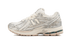 1906R Silver Metallic Cream