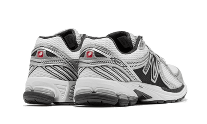 860 V2 Black White Silver