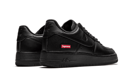 Air Force 1 Low Black Supreme