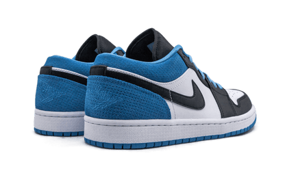 Air Jordan 1 Low SE Laserblau