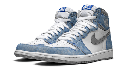 Air Jordan 1 Retro High OG Hyper Royal