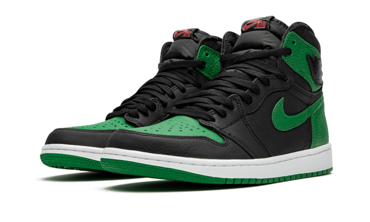 Air Jordan 1 Retro High OG Pine Green Black