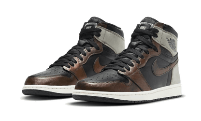 Air Jordan 1 Retro High Patina