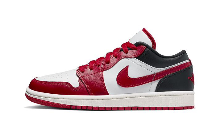 Air Jordan 1 Low Reverse Black Toe