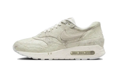 Air Max 1 &