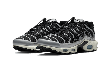 Air Max Plus Lace Toggle Black Grey