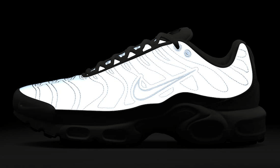 Air Max Plus Reflective Platinum