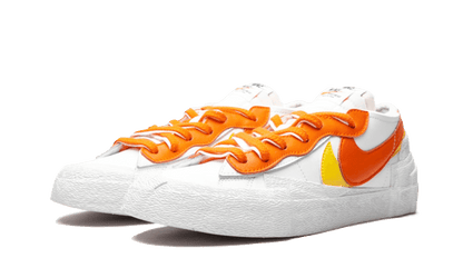 Blazer Low Sacai White Magma Orange