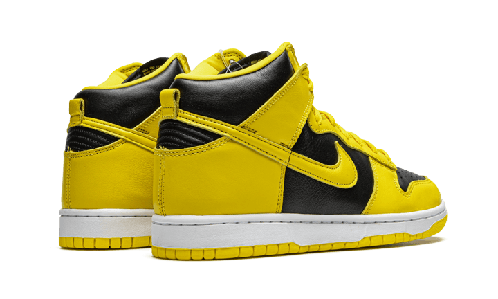 Dunk High Varsity Maize