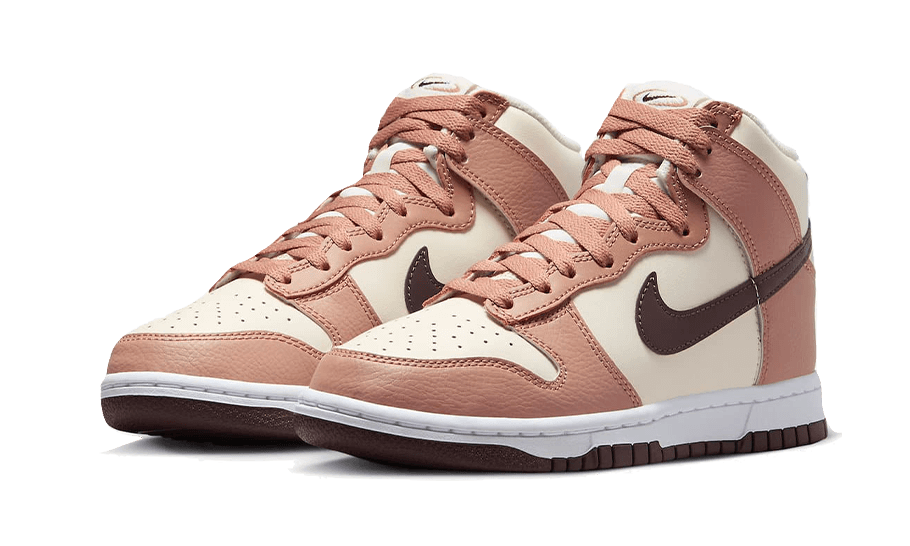 Dunk High Dusted Clay