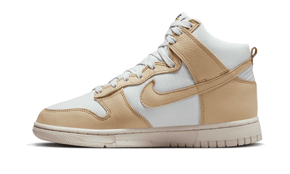 Dunk High LX Team Gold