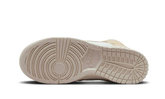 Dunk High LX Team Gold
