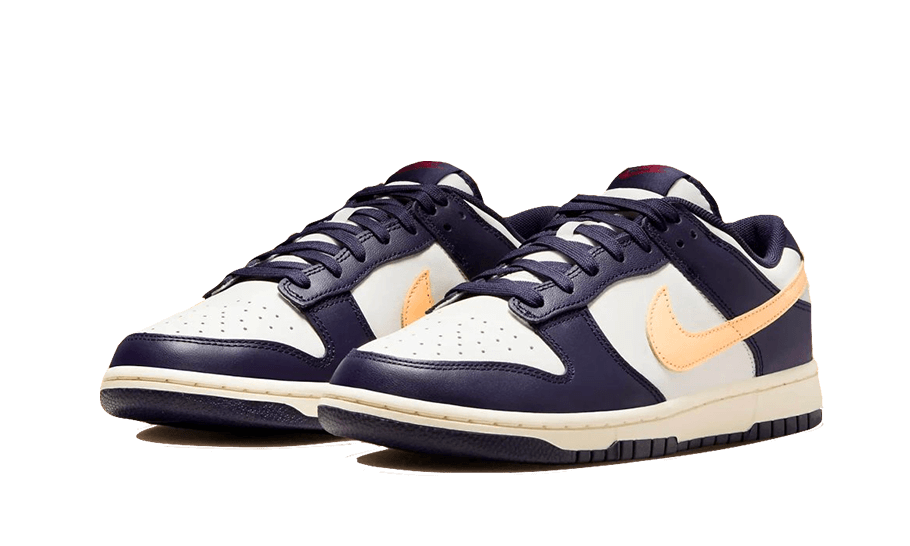 Dunk Low &quot;From Nike To You&quot; Navy Vanilla