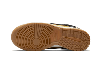 Dunk Low PRM Familia