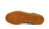Hand 2 Collegiate Green