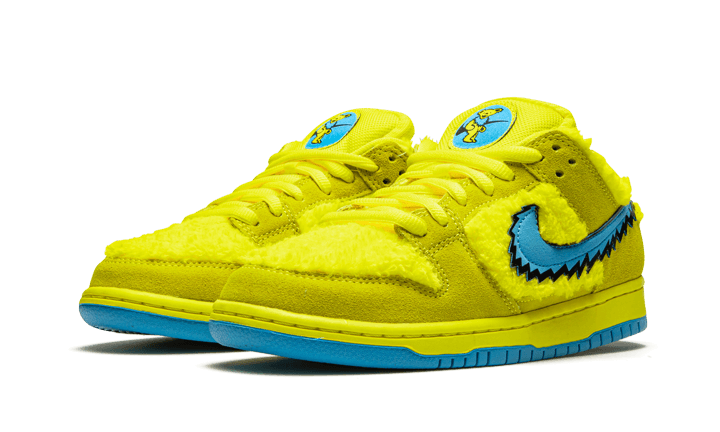 SB Dunk Low Grateful Dead Bears Yellow