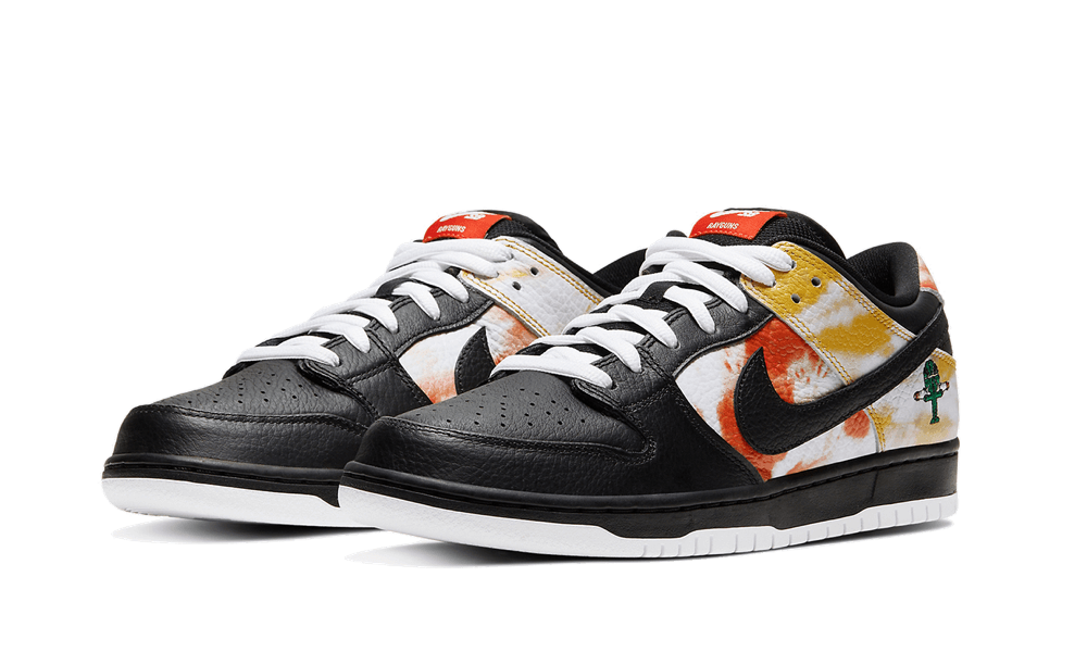 SB Dunk Low Raygun Tie Dye Home