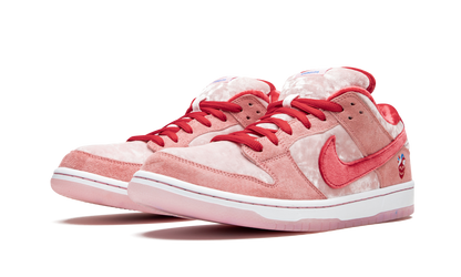 SB Dunk Low StrangeLove