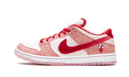 SB Dunk Low StrangeLove