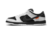 SB Dunk Low TIGHTBOOTH