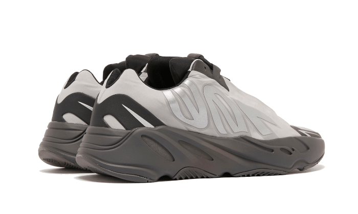 Yeezy 700 MNVN Geode