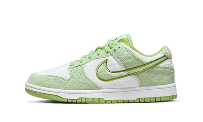 Dunk Low SE Fleece Green