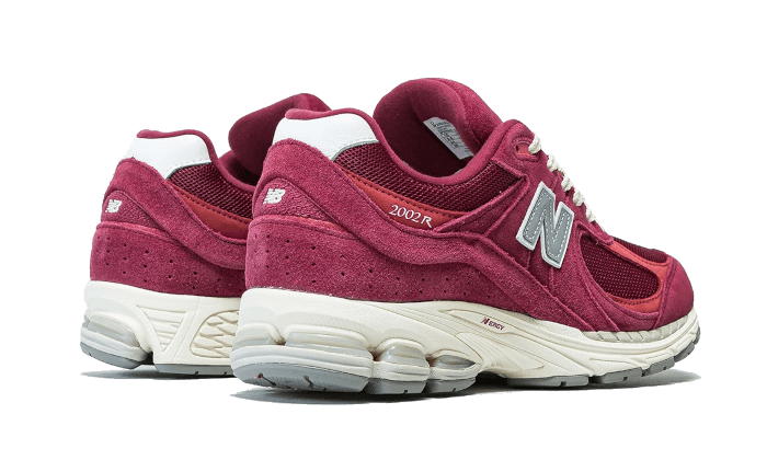 2002R Suede Pack Red Wine