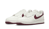 Nike Air Force 1 Low &