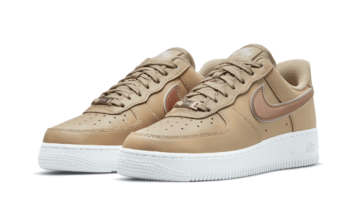 Nike Air Force 1 Low &