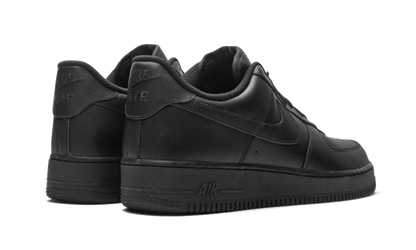 Air Force 1 Low 07 Triple Black Mrkicks