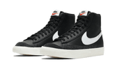 Nike Blazer Mid &