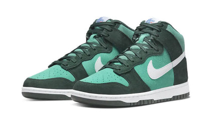 Dunk High Retro SE Athletic Club