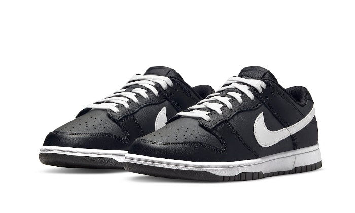 Dunk Low Schwarz Weiß (2022)